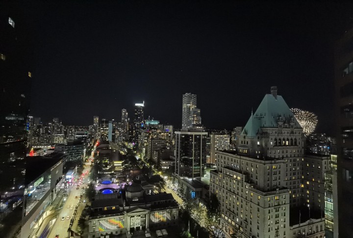 Photo 16 at 2405 - 667 Howe Street, Downtown VW, Vancouver West