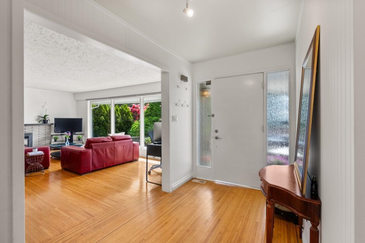 Photo 13 at 4780 Estevan Place, Caulfeild, West Vancouver