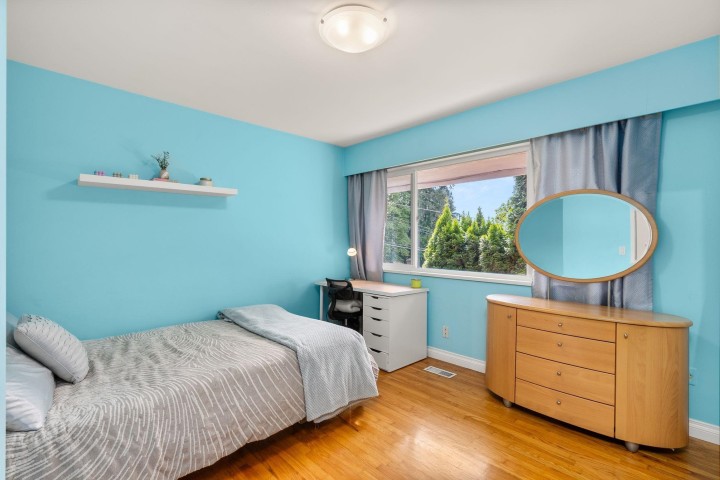 Photo 20 at 4780 Estevan Place, Caulfeild, West Vancouver