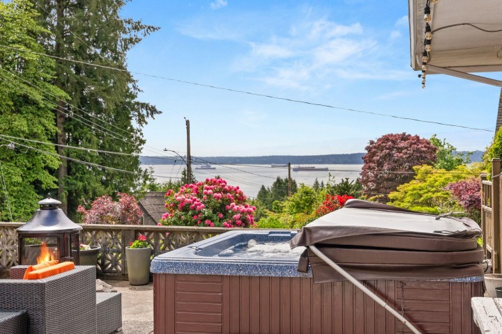 Photo 9 at 4780 Estevan Place, Caulfeild, West Vancouver