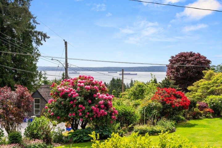 Photo 30 at 4780 Estevan Place, Caulfeild, West Vancouver