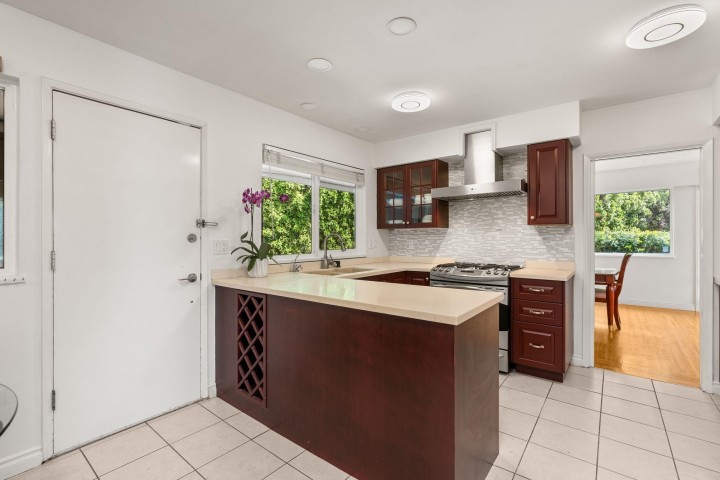 Photo 11 at 4780 Estevan Place, Caulfeild, West Vancouver