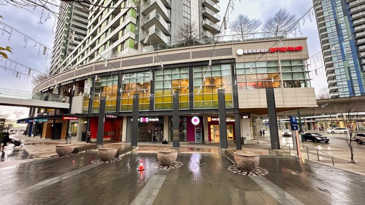 Photo 2 at 3702 - 488 Sw Marine Drive, Marpole, Vancouver West