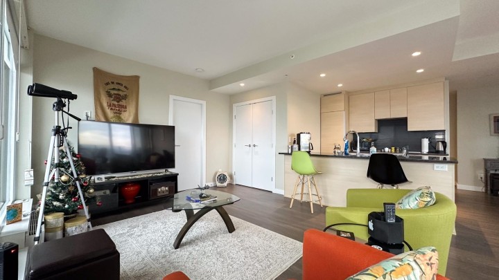 Photo 9 at 3702 - 488 Sw Marine Drive, Marpole, Vancouver West