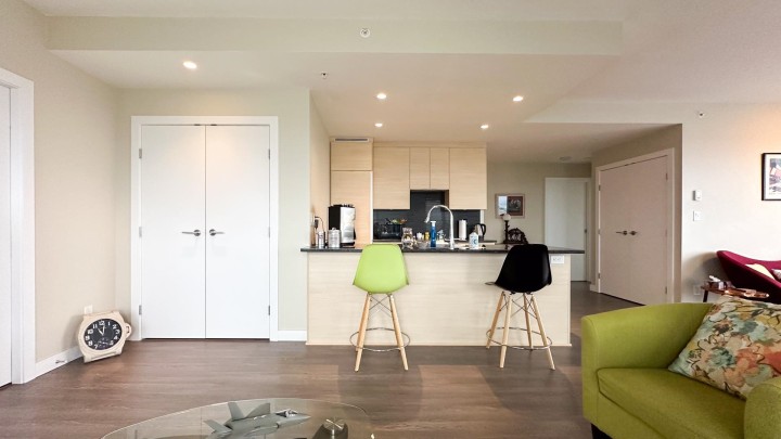 Photo 10 at 3702 - 488 Sw Marine Drive, Marpole, Vancouver West