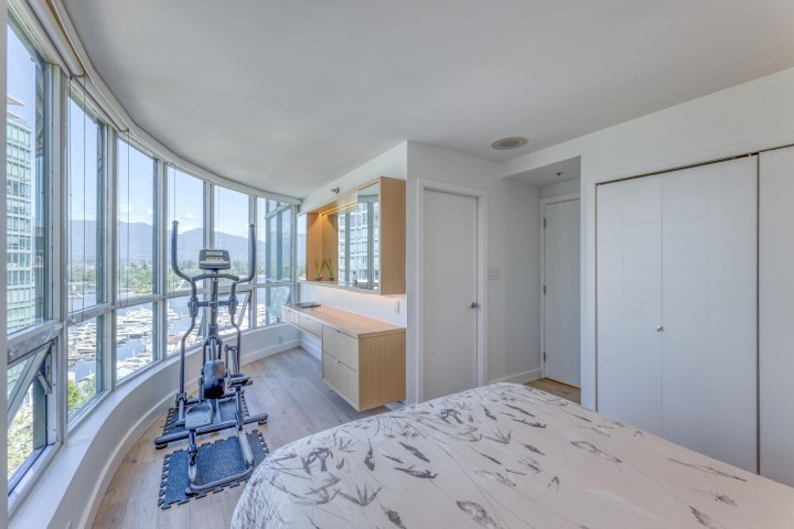 Photo 15 at 1001 - 588 Broughton Street, Coal Harbour, Vancouver West