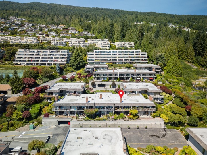 Photo 38 at 24 - 2214 Folkestone Way, Panorama Village, West Vancouver