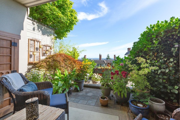 Photo 14 at 24 - 2214 Folkestone Way, Panorama Village, West Vancouver