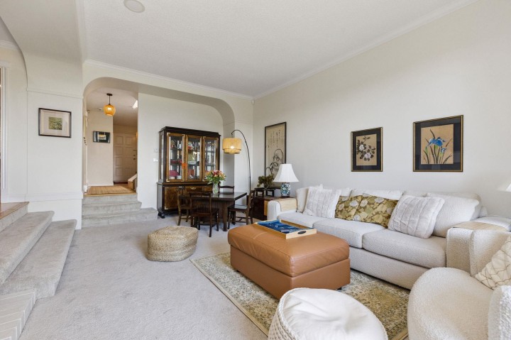 Photo 8 at 24 - 2214 Folkestone Way, Panorama Village, West Vancouver