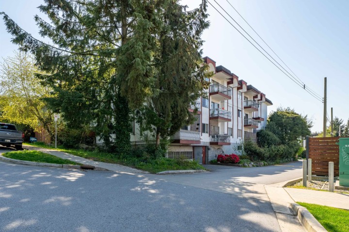 Photo 16 at 113 - 135 W 21st Street, Central Lonsdale, North Vancouver