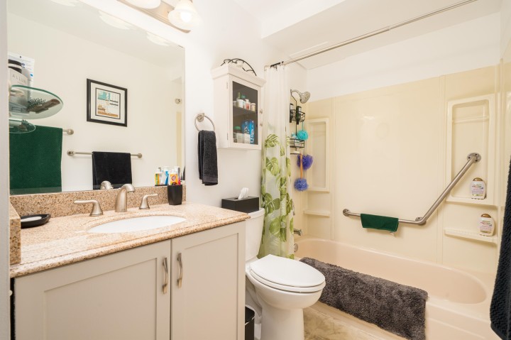 Photo 15 at 113 - 135 W 21st Street, Central Lonsdale, North Vancouver