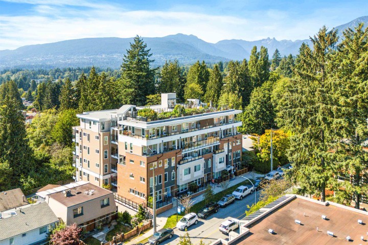 Photo 27 at TH5 - 2137 Chesterfield Avenue, Central Lonsdale, North Vancouver