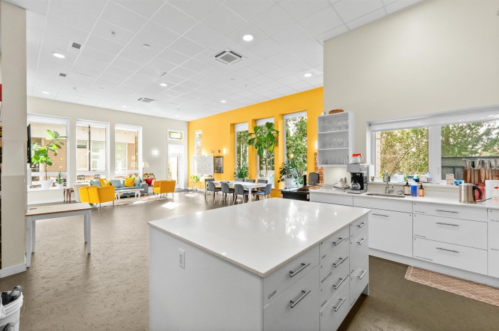 Photo 35 at TH5 - 2137 Chesterfield Avenue, Central Lonsdale, North Vancouver