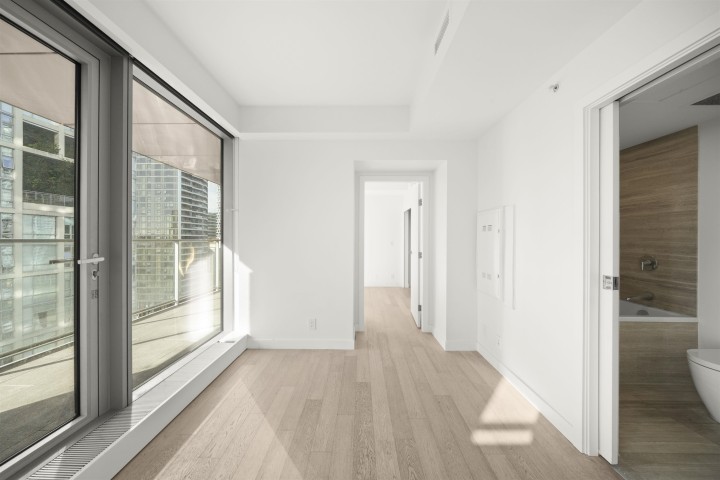 Photo 14 at 1907 - 1480 Howe Street, Yaletown, Vancouver West