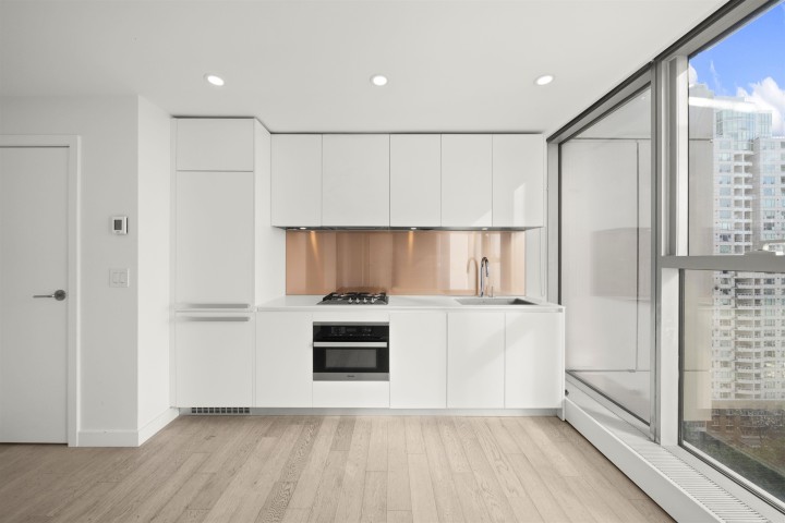 Photo 4 at 1907 - 1480 Howe Street, Yaletown, Vancouver West