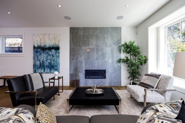 Photo 3 at 1028 Calverhall Street, Calverhall, North Vancouver