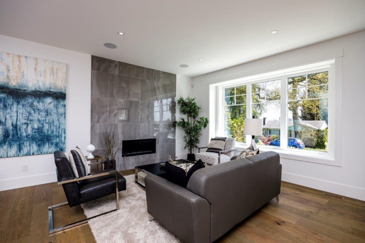 Photo 5 at 1028 Calverhall Street, Calverhall, North Vancouver