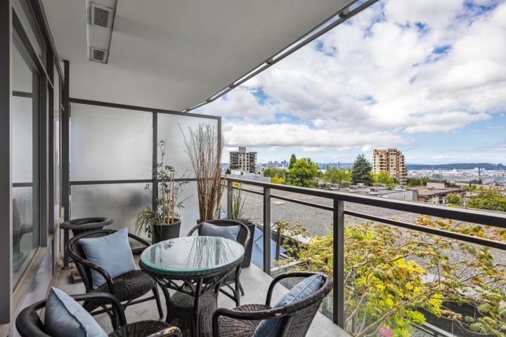 Photo 25 at 505 - 111 E 13th Street, Central Lonsdale, North Vancouver