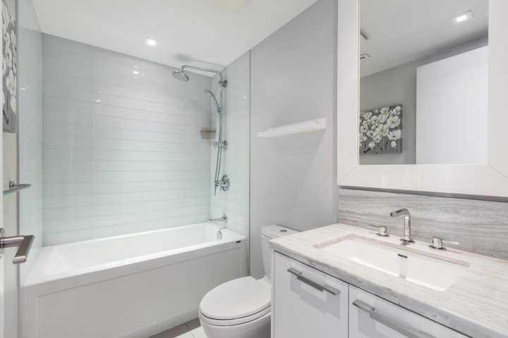 Photo 21 at 505 - 111 E 13th Street, Central Lonsdale, North Vancouver