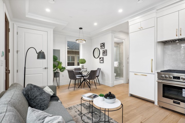 Photo 3 at 3812 W 15th Avenue, Point Grey, Vancouver West