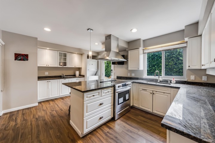 Photo 12 at 4145 Ripple Road, Bayridge, West Vancouver