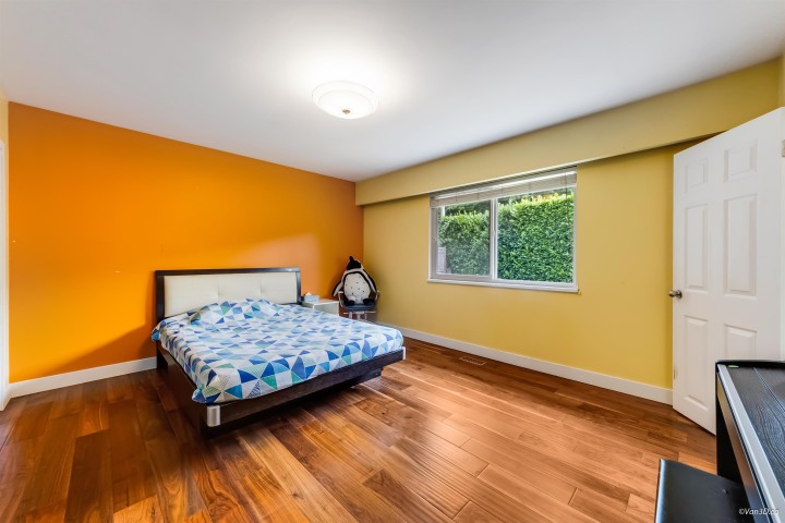 Photo 18 at 4145 Ripple Road, Bayridge, West Vancouver