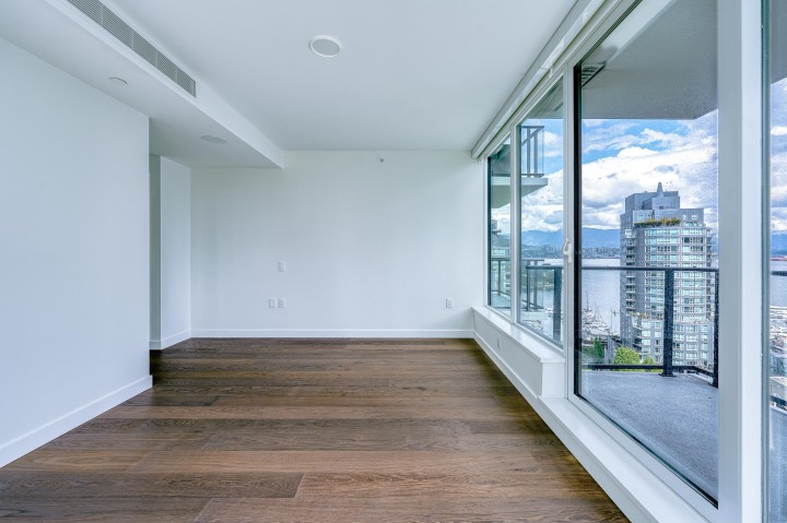 Photo 12 at 1703 - 620 Cardero Street, Coal Harbour, Vancouver West