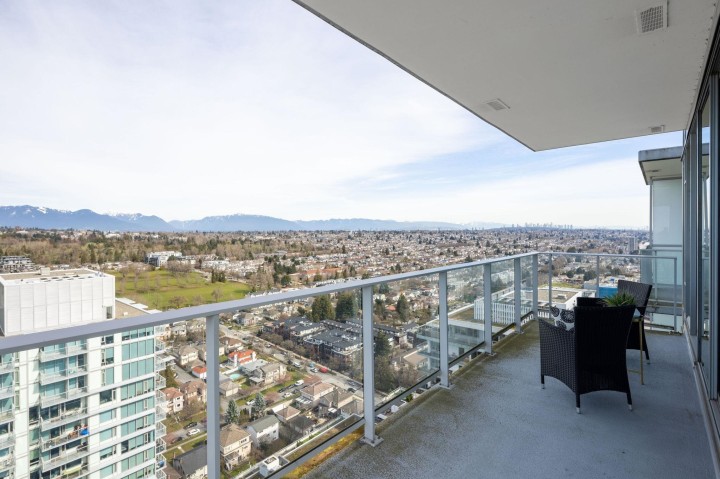 Photo 16 at PH3302 - 8131 Nunavut Lane, Marpole, Vancouver West