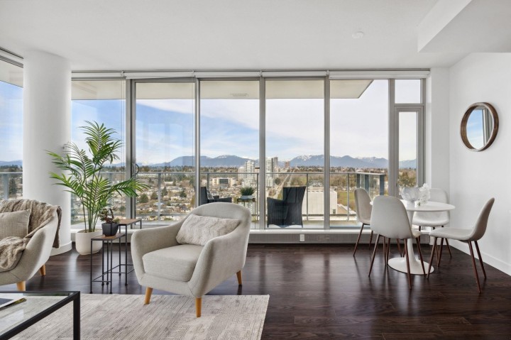 Photo 3 at PH3302 - 8131 Nunavut Lane, Marpole, Vancouver West