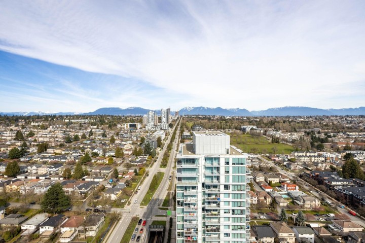 Photo 18 at PH3302 - 8131 Nunavut Lane, Marpole, Vancouver West