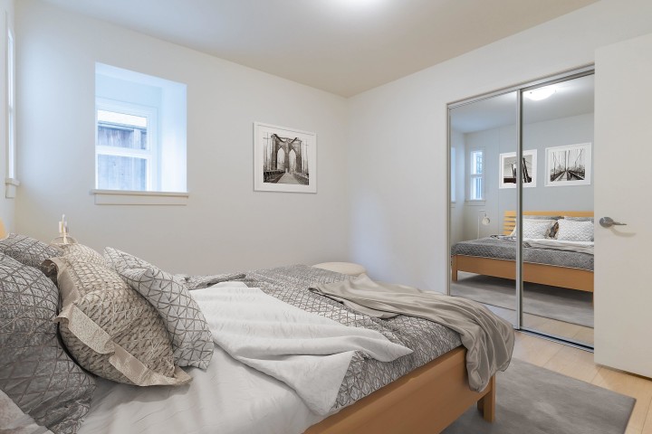 Photo 2 at 102 - 930 W 16th Avenue, Fairview VW, Vancouver West