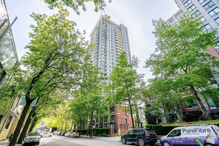 Photo 1 at 2705 - 977 Mainland Street, Yaletown, Vancouver West