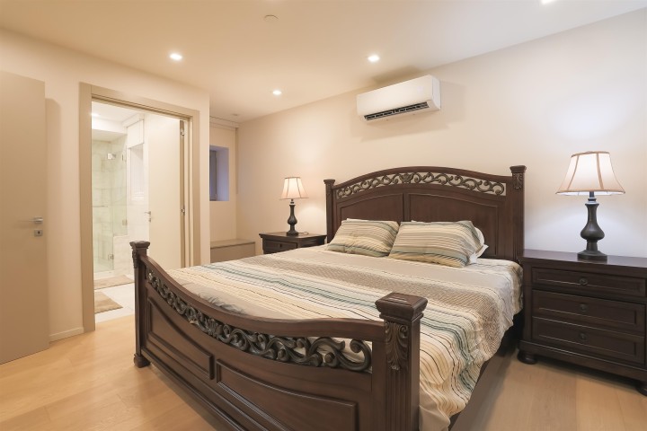 Photo 16 at 1076 Park Drive, Marpole, Vancouver West