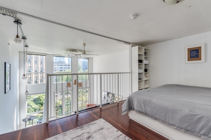 Photo 16 at 408 - 1 E Cordova Street, Downtown VE, Vancouver East