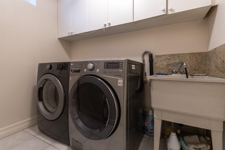 Photo 17 at 2034 E 38th Avenue, Victoria VE, Vancouver East