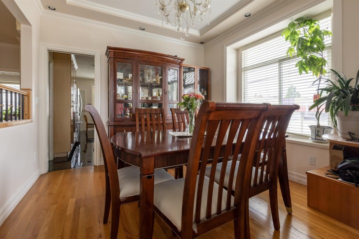 Photo 9 at 2034 E 38th Avenue, Victoria VE, Vancouver East