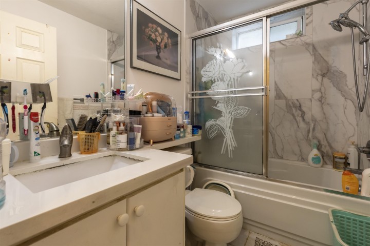 Photo 30 at 2034 E 38th Avenue, Victoria VE, Vancouver East