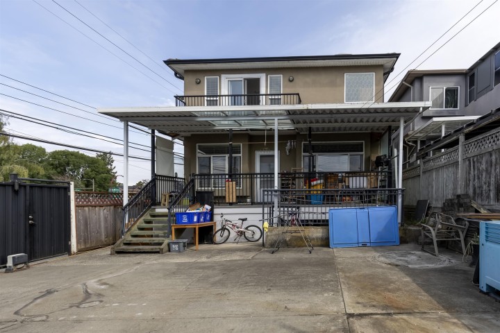 Photo 33 at 2034 E 38th Avenue, Victoria VE, Vancouver East