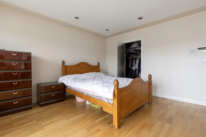 Photo 19 at 2034 E 38th Avenue, Victoria VE, Vancouver East