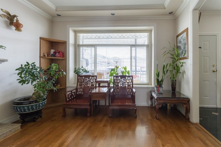 Photo 4 at 2034 E 38th Avenue, Victoria VE, Vancouver East