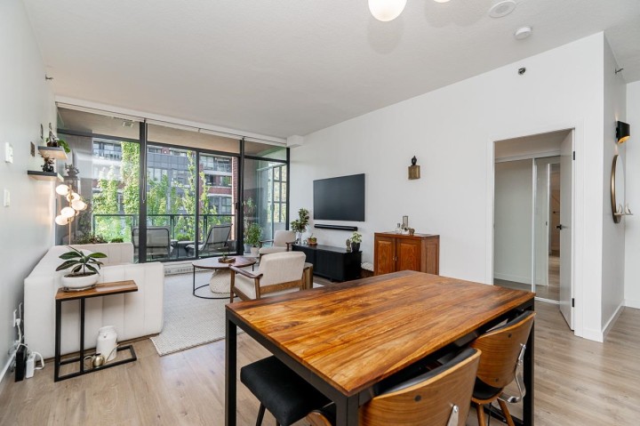 Photo 5 at 408 - 503 W 16th Avenue, Fairview VW, Vancouver West