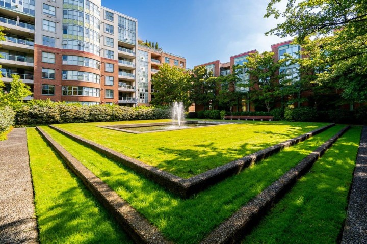 Photo 33 at 408 - 503 W 16th Avenue, Fairview VW, Vancouver West