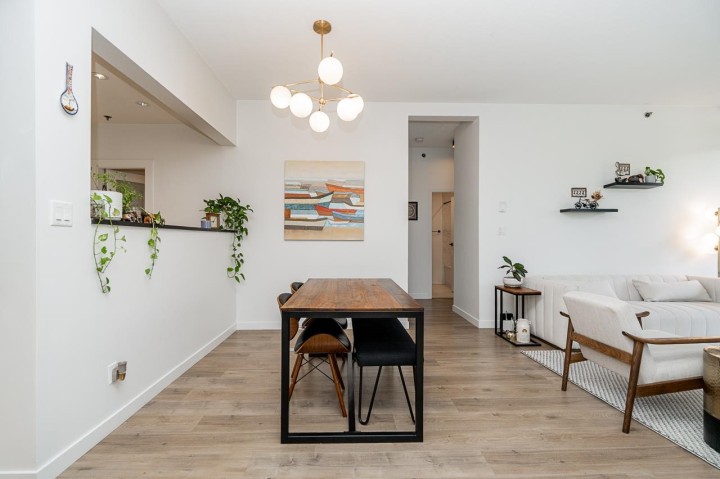 Photo 4 at 408 - 503 W 16th Avenue, Fairview VW, Vancouver West