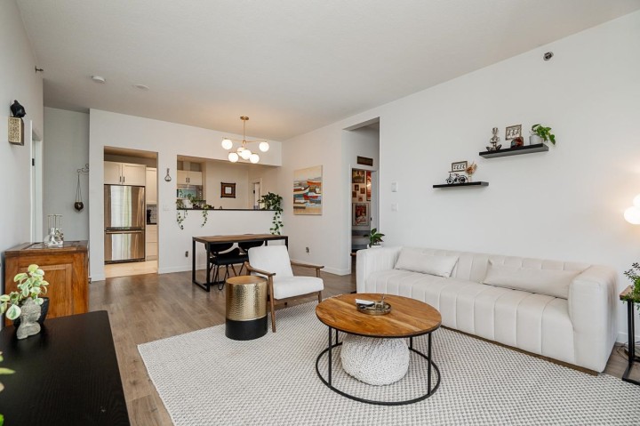 Photo 8 at 408 - 503 W 16th Avenue, Fairview VW, Vancouver West