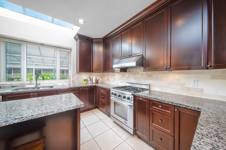 Photo 15 at 2407 W 18th Avenue, Arbutus, Vancouver West