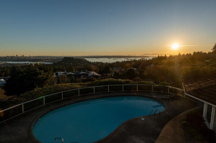 Photo 3 at 735 Fairmile Road, British Properties, West Vancouver