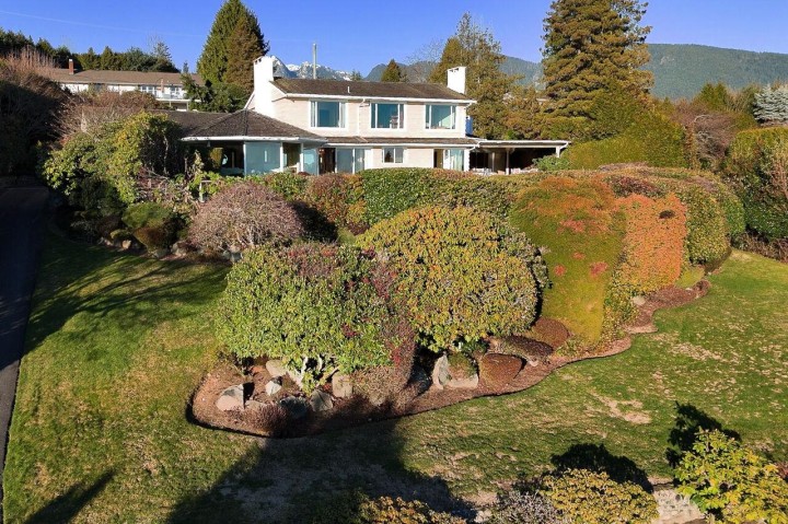 Photo 9 at 735 Fairmile Road, British Properties, West Vancouver