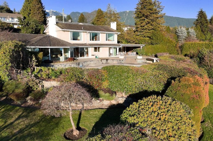 Photo 8 at 735 Fairmile Road, British Properties, West Vancouver