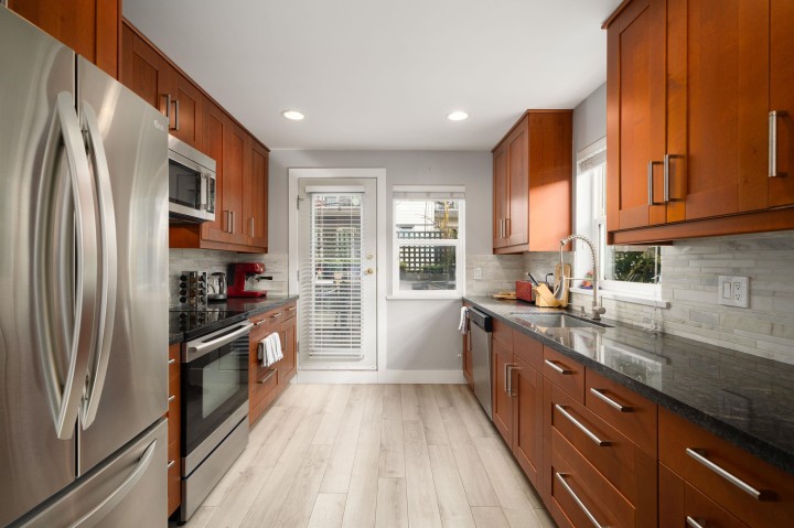 Photo 9 at D - 136 W 4th Street, Lower Lonsdale, North Vancouver