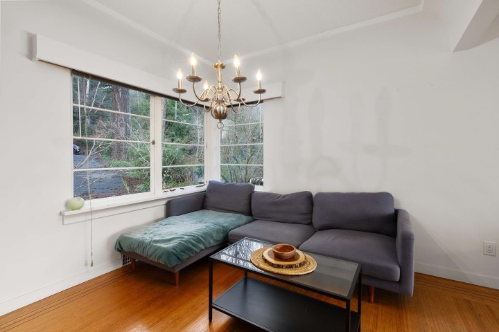 Photo 13 at 3548 Creery Avenue, West Bay, West Vancouver